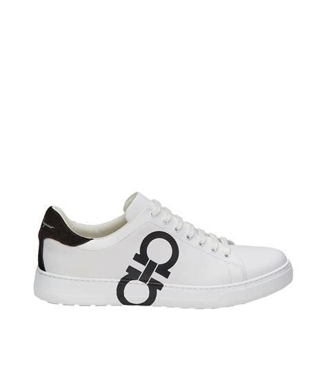 tenis ferragamo blancos hombre